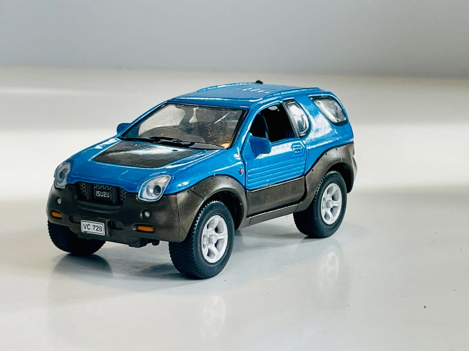 Modelbil, Cararama Isuzu V-Cross,