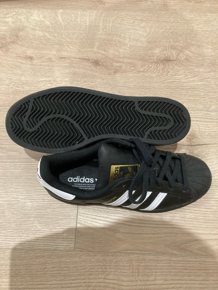 Sneakers, str. 37,5, Adidas