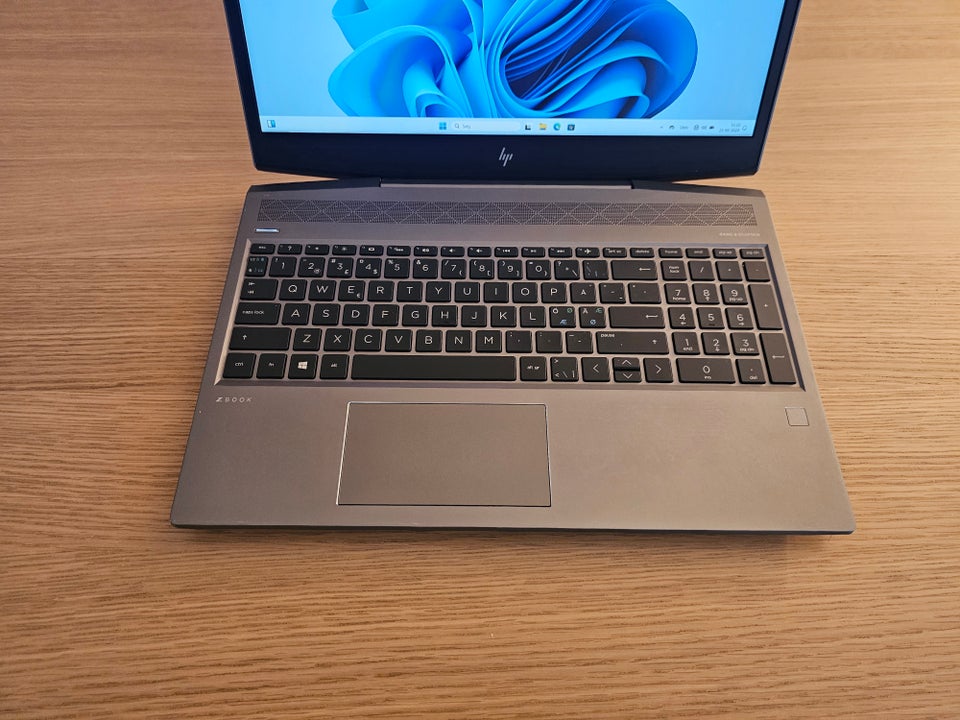 HP ZBook 15v G5 15.6', Intel(R)