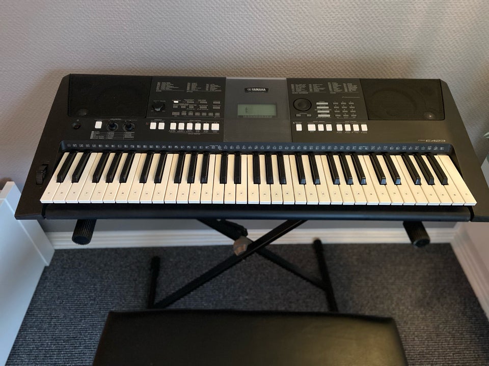 Keyboard, Yamaha PSR-E423