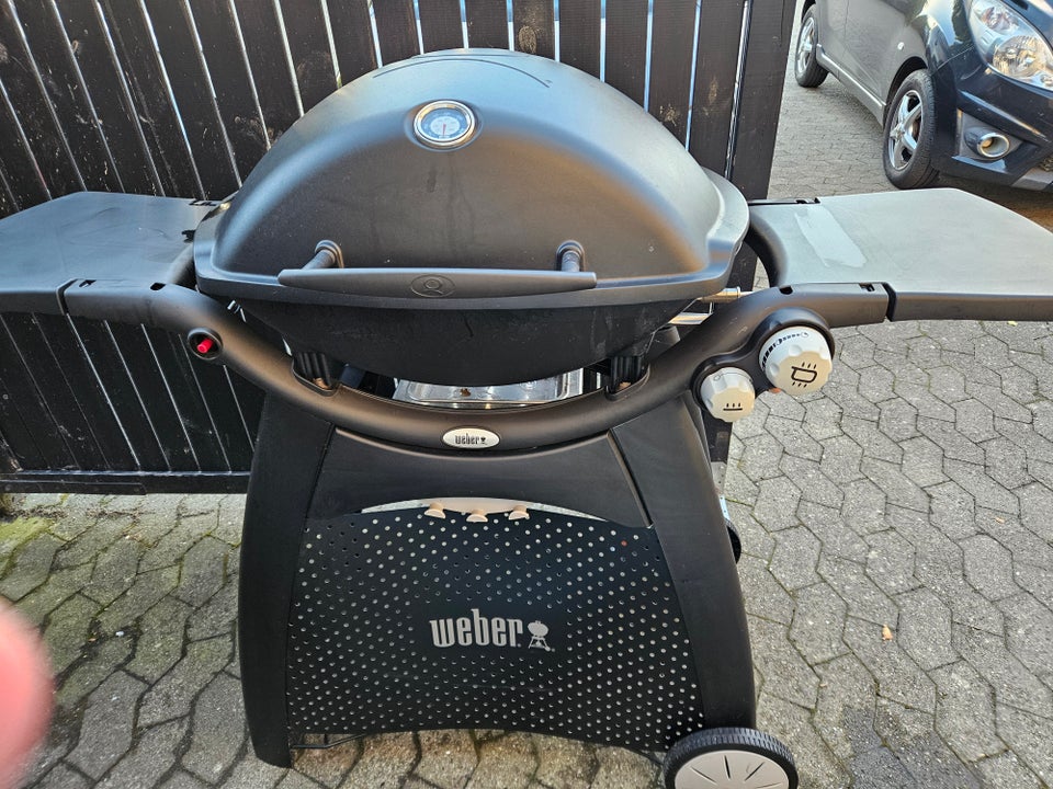 Gasgrill Weber Q3000 med tilbehør