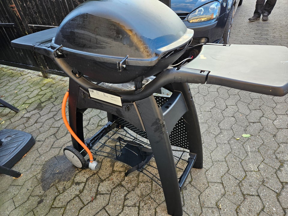 Gasgrill Weber Q3000 med tilbehør