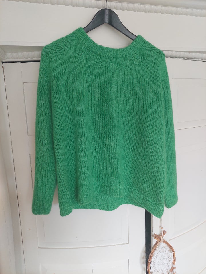 Sweater Hjemmestrik str 42