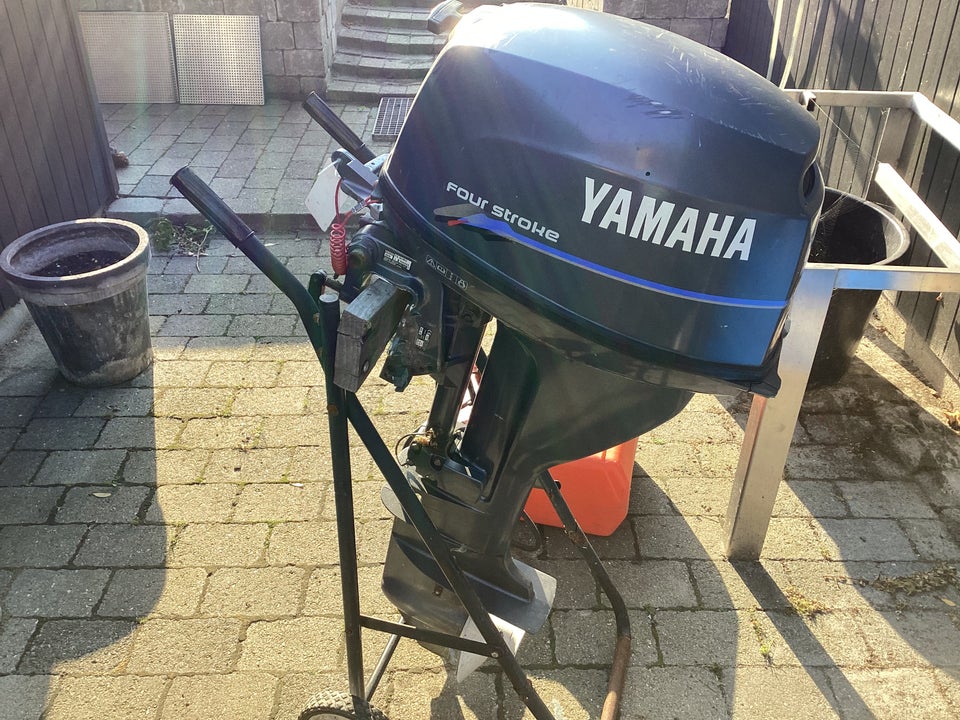 Yamaha påhængsmotor, 10 hk, benzin