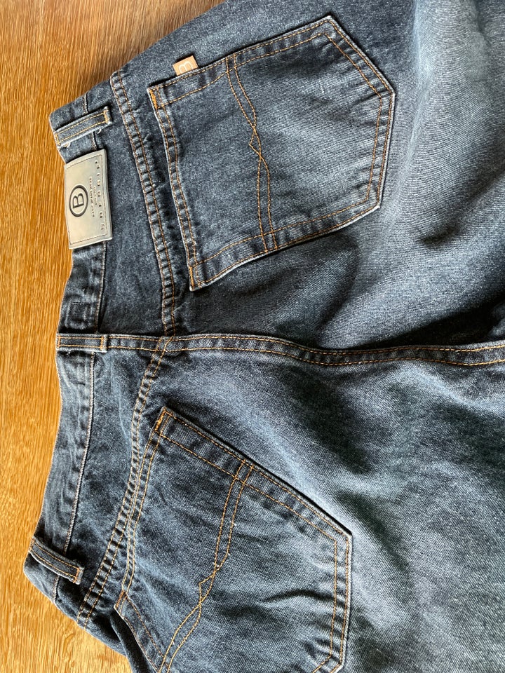 Jeans, BESSIE, str. 33