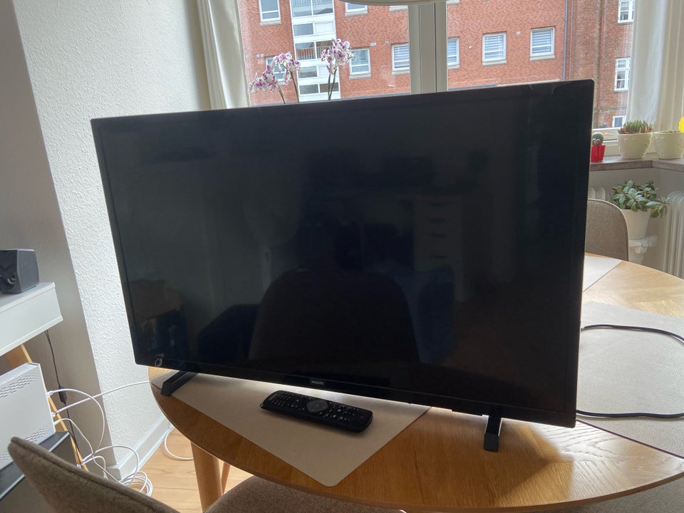 Philips, 32", God