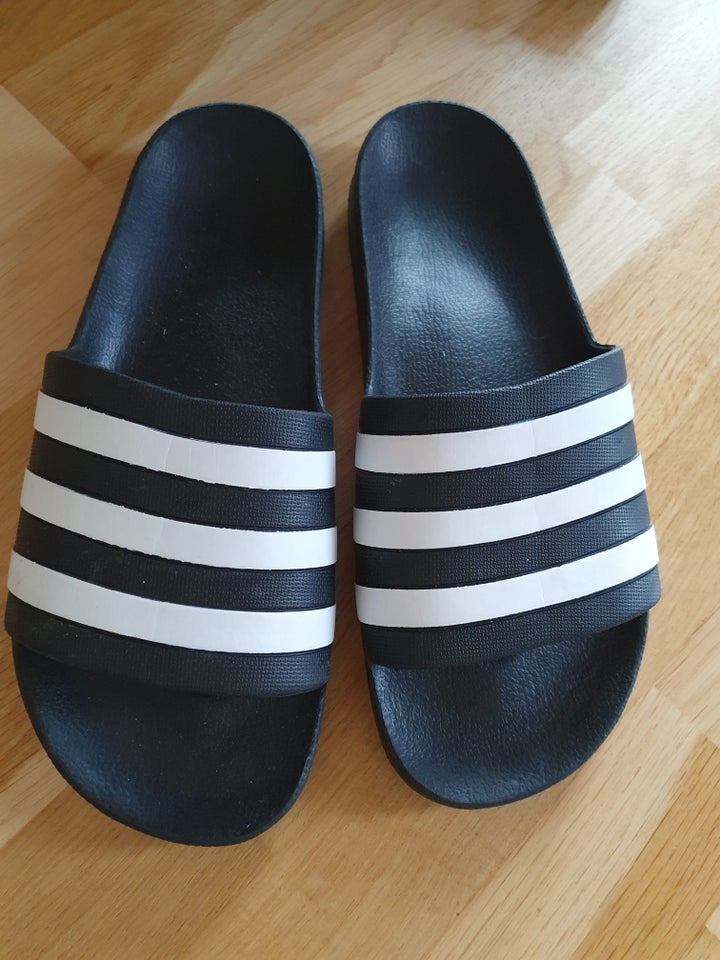 Sandaler, str. 43, Adidas