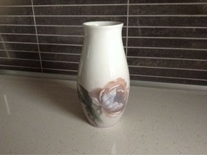 Porcelæn Vase B &amp; G