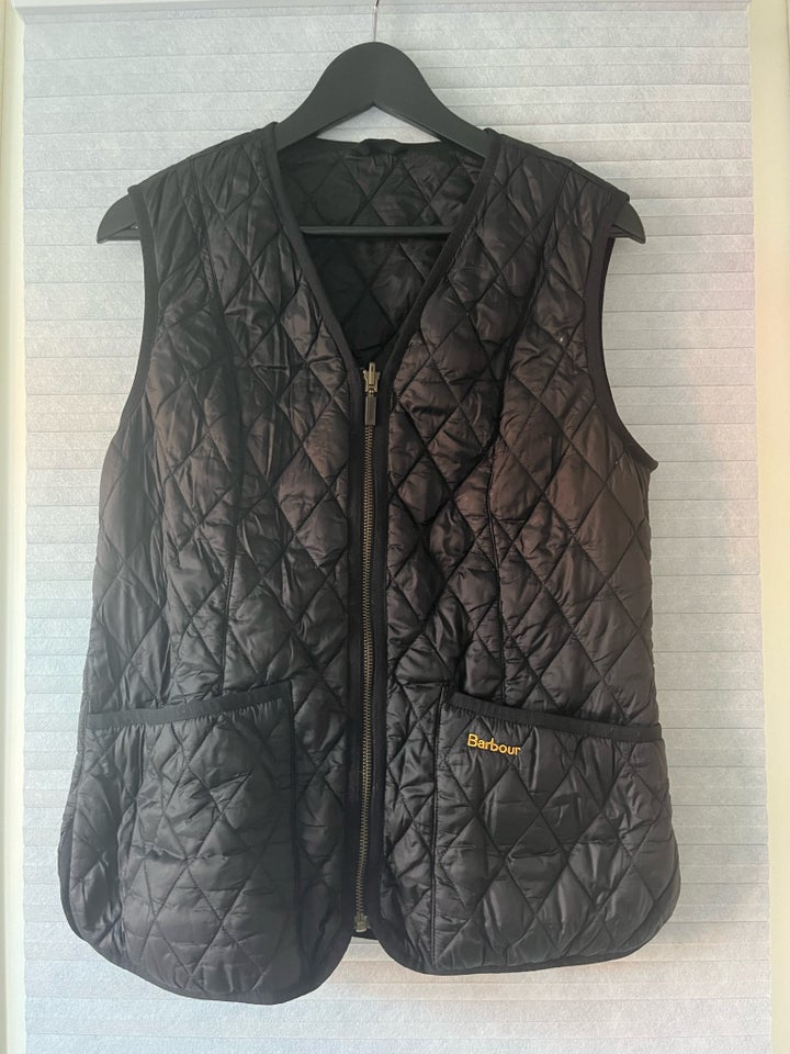 Vest, str. 38, Barbour