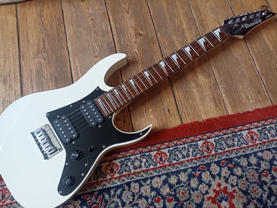 Elguitar, Ibanez Mikro