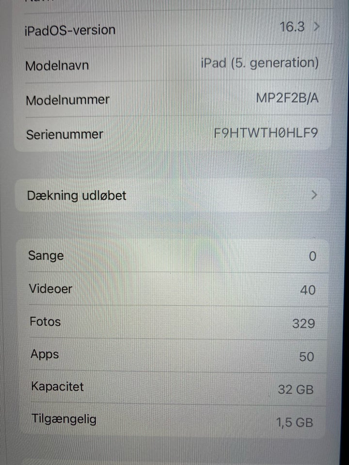 iPad 5, 32 GB, sort