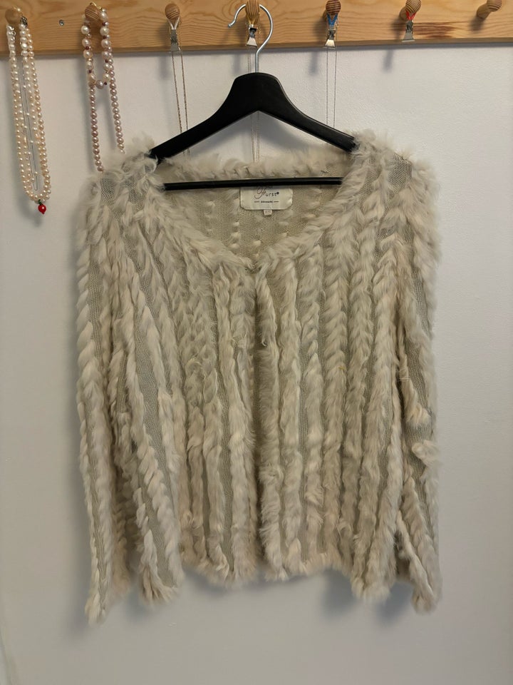 Sweater, Frist, str. 42