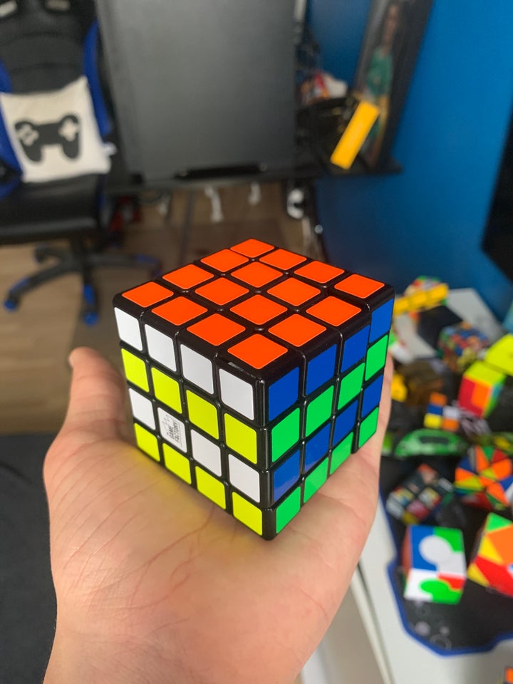 Samlefigurer, Rubiks cube 4x4