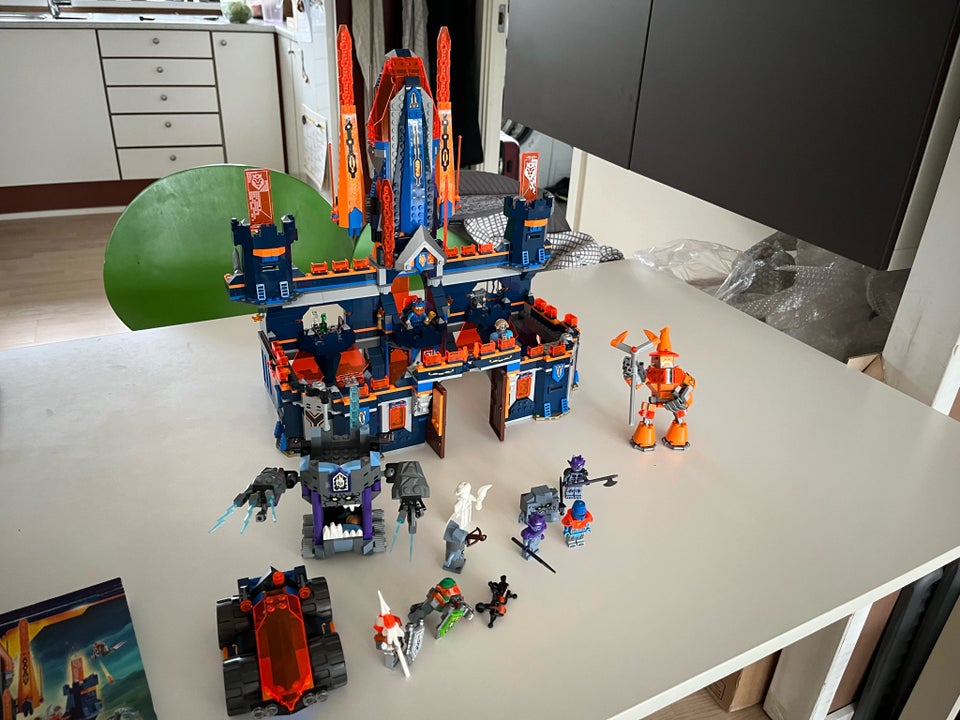 Lego Nexo Knights 70357