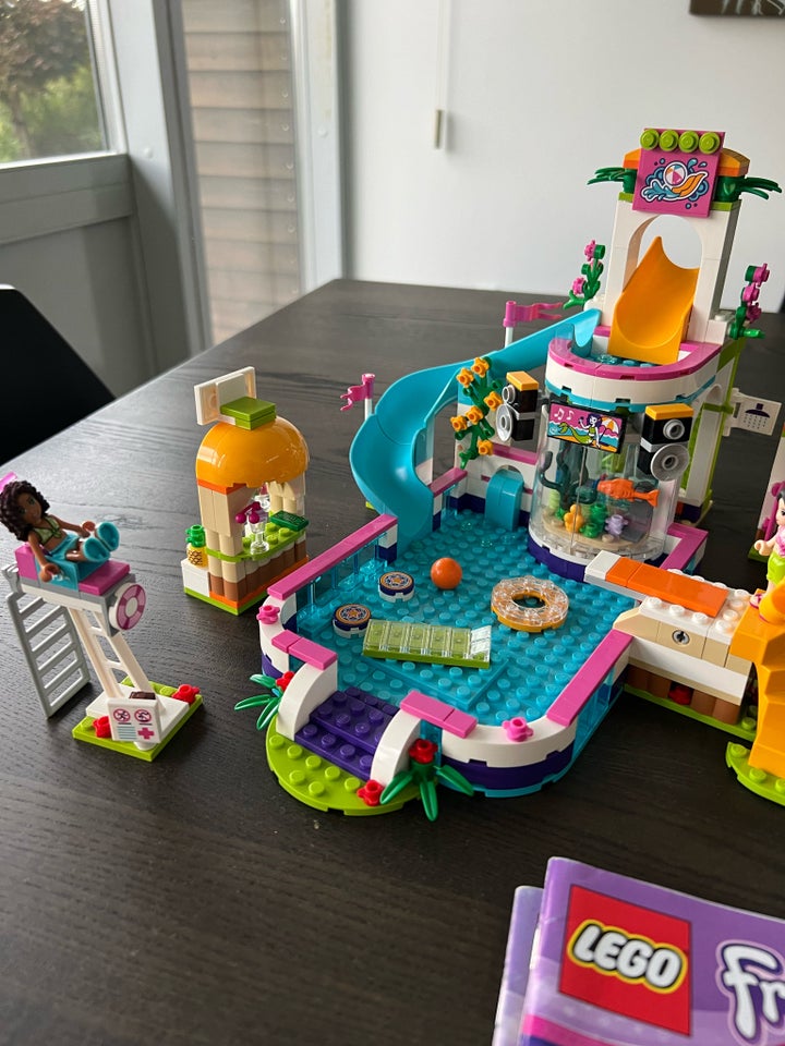 Lego Friends, Badeland