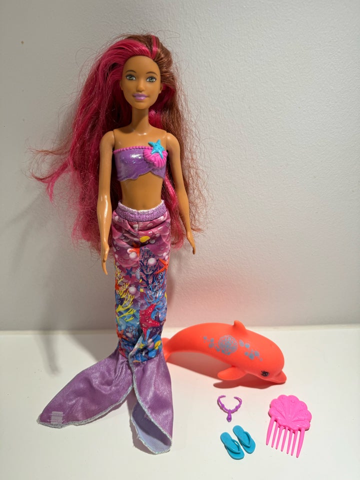 Barbie, Barbie Dolphin Magic