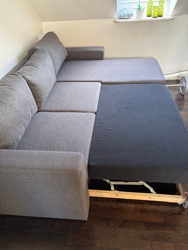 Sovesofa, b: 150 l: 200 h: 45