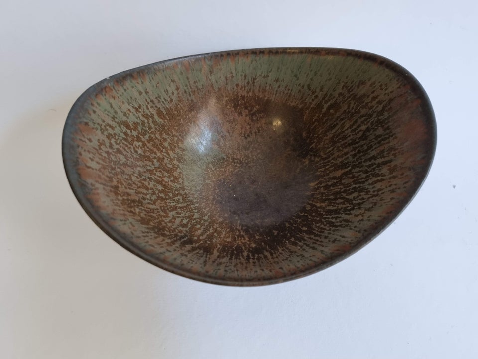 Keramik Timeglas vase og Gunnatr