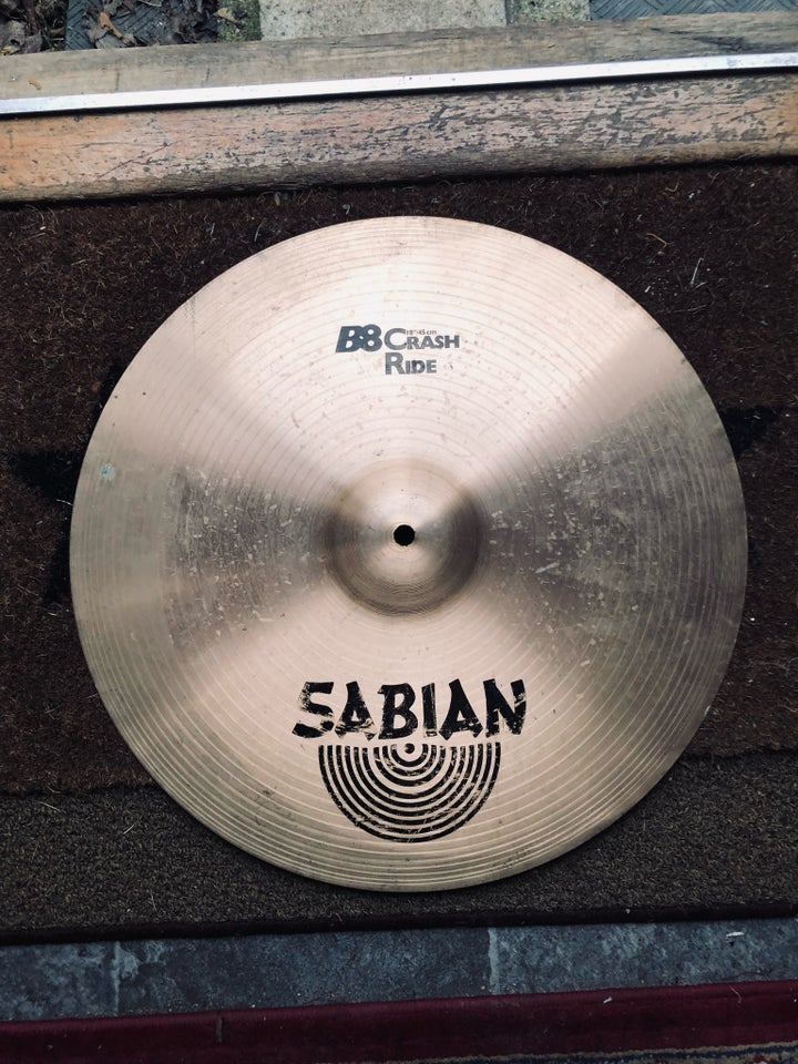 Bækken, 18” Sabian B8 Crash/ ride