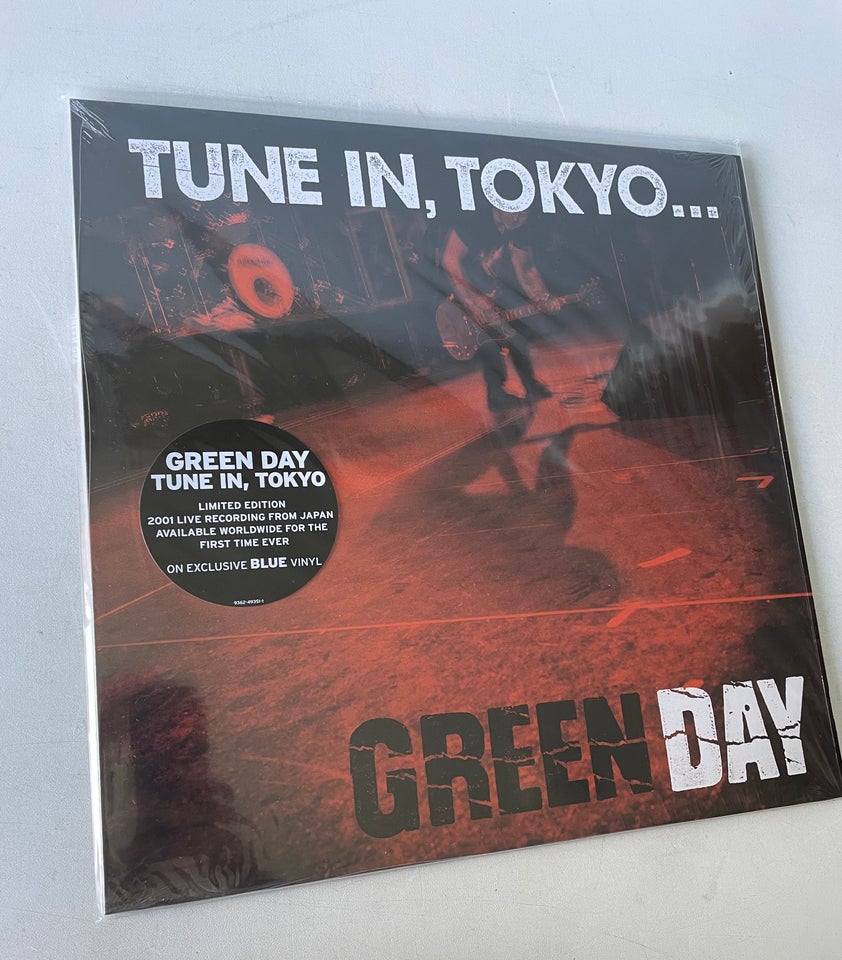 LP Green Day Tune In