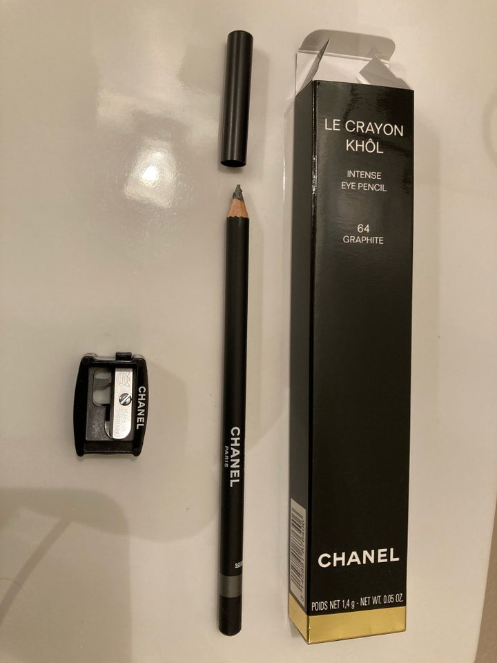 Makeup, Eyeliner, Chanel