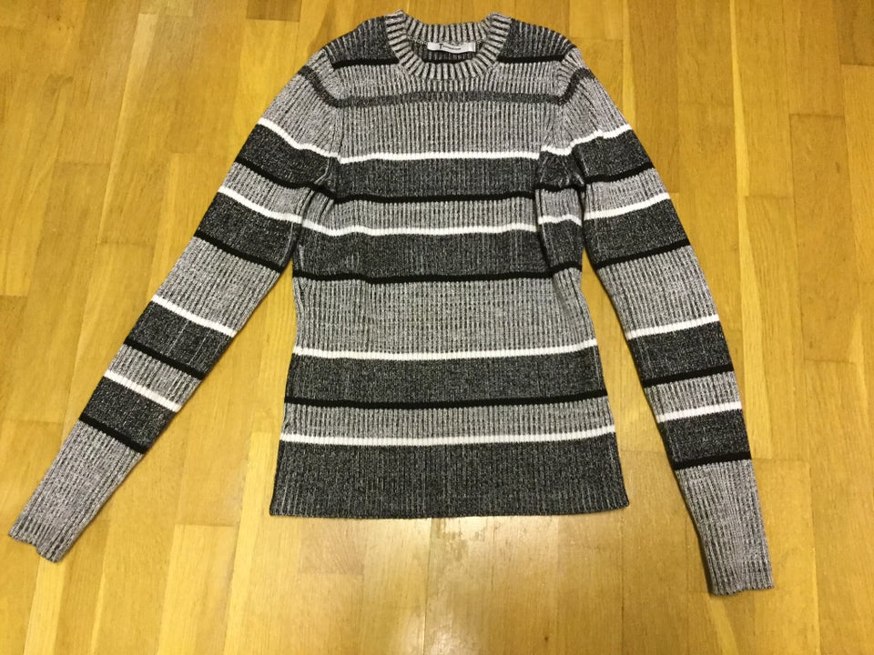 Sweater, Alexander Wang, str. 40