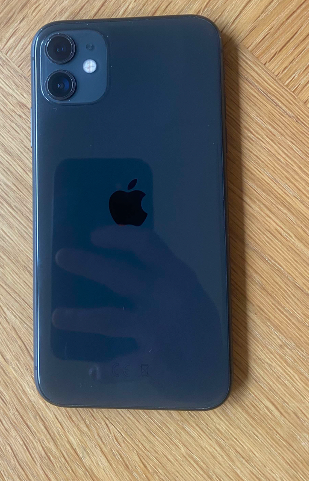 iPhone 11, 128 GB, sort