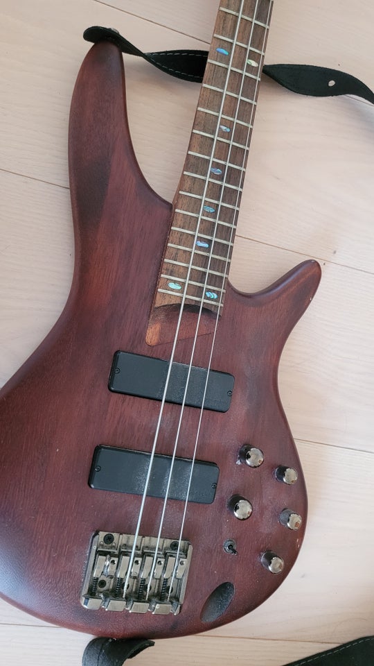 Elbas, Ibanez SR 500 BM