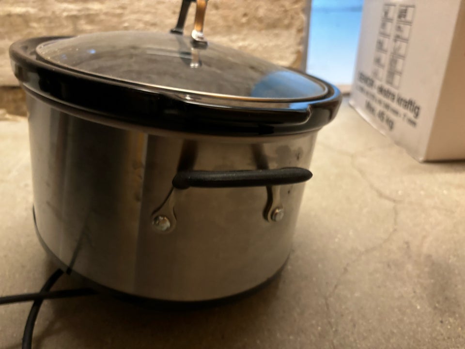 SLOWCOOKER ESC7400 ELECTROLUX