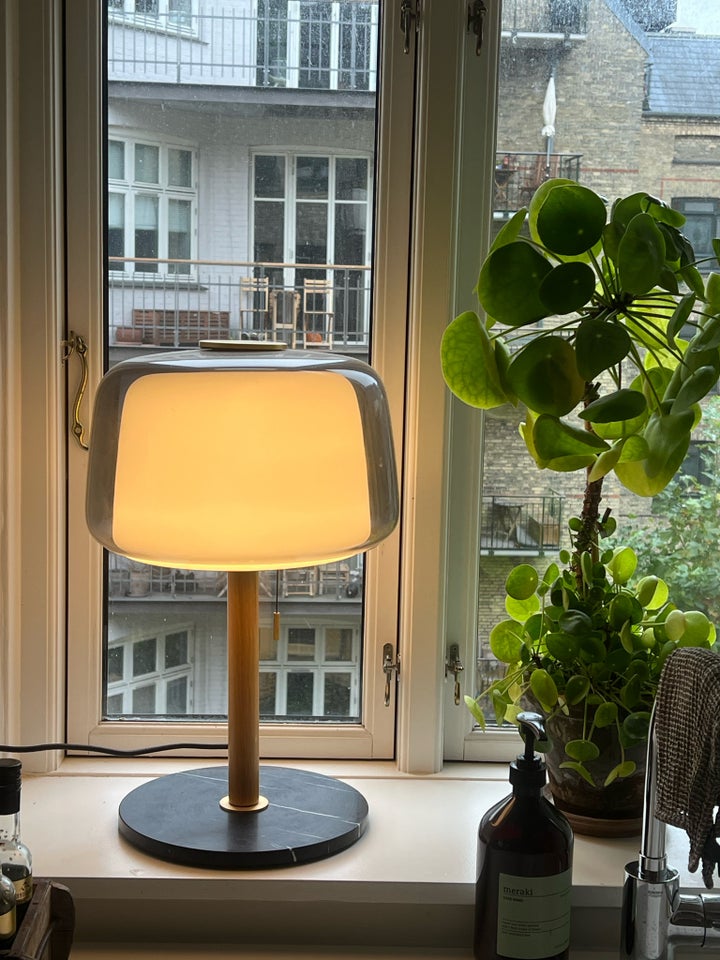 Anden bordlampe, Ikea