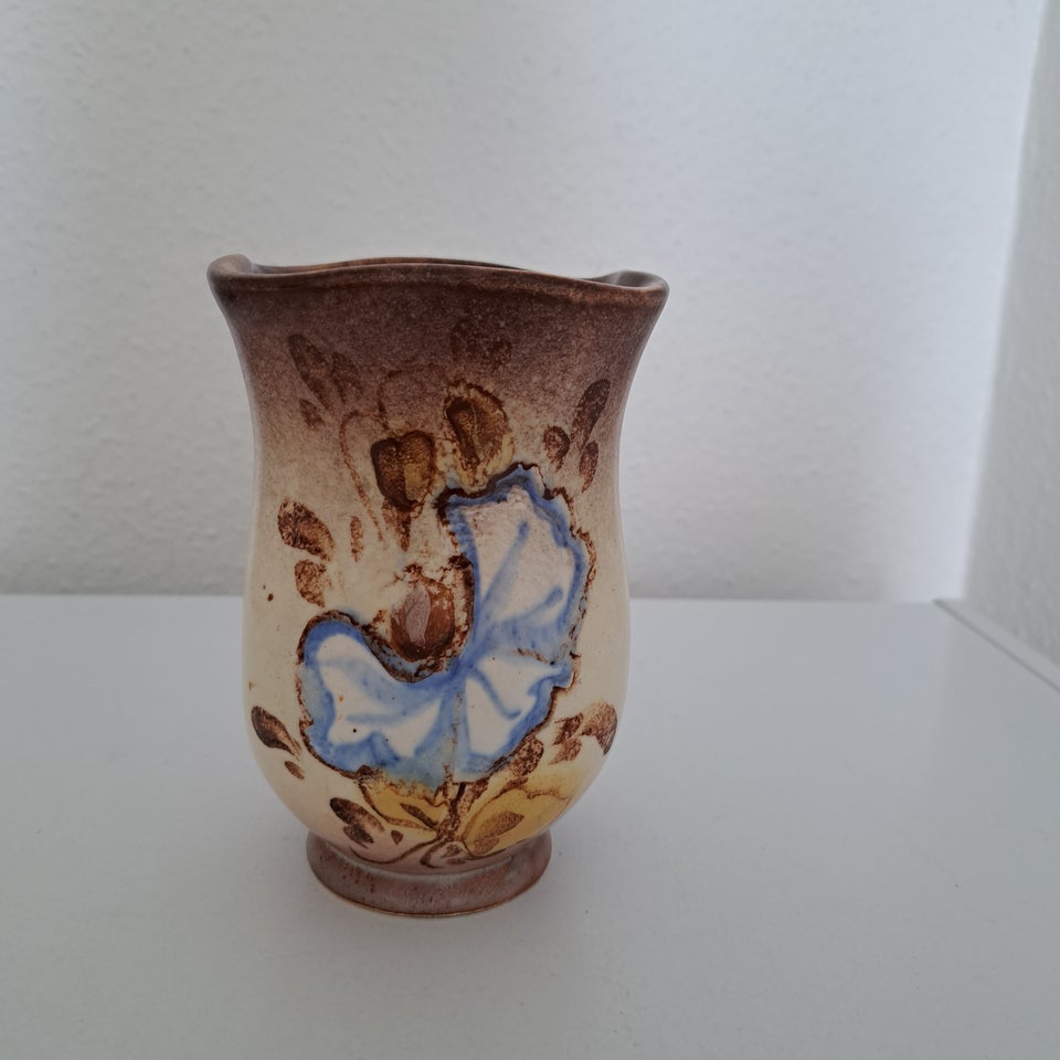 Gammel vase Se bund