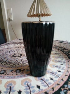 sort vase/krukke