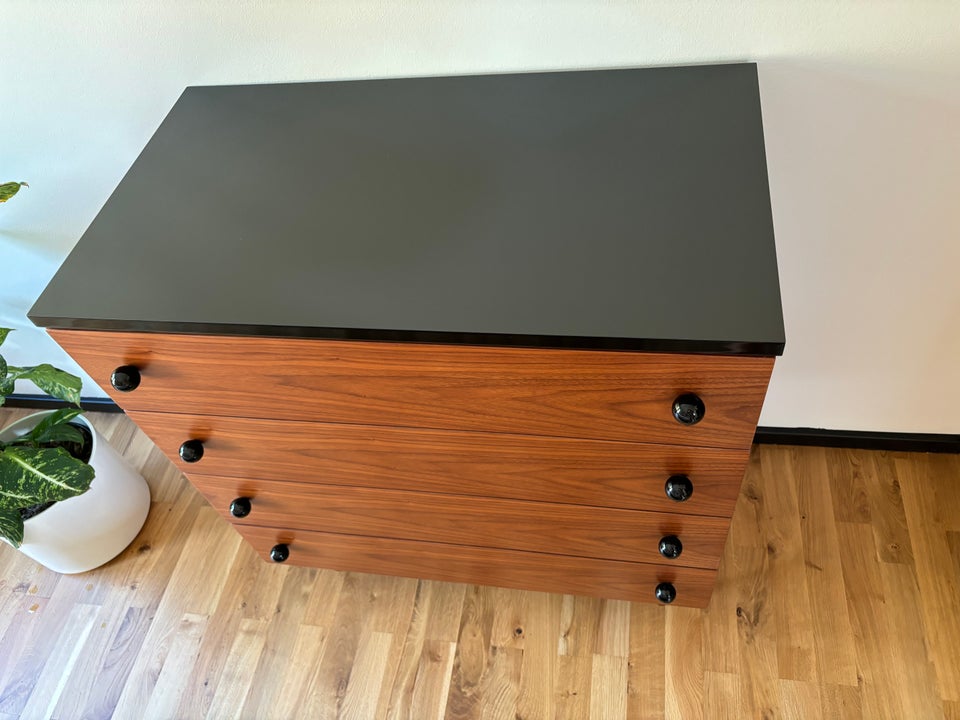 GUBI 62 Dresser Kommode