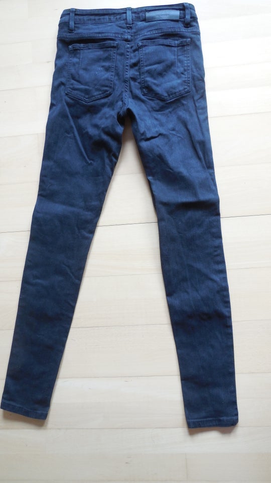 Jeans, Won Hundred, str. 26