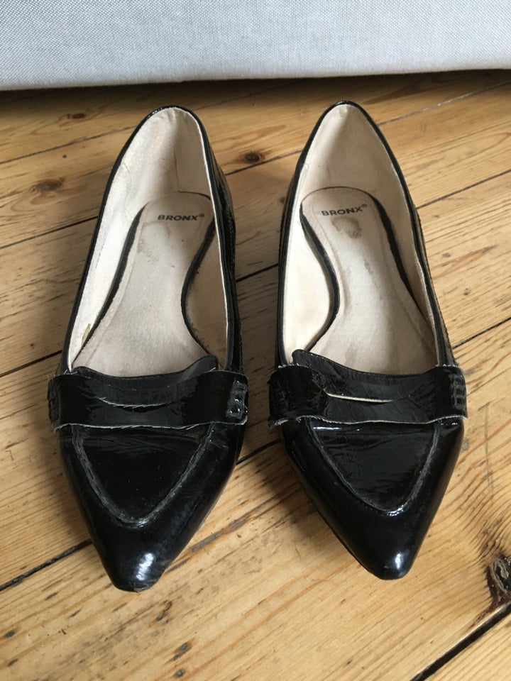 Loafers, str. 36, Bronx