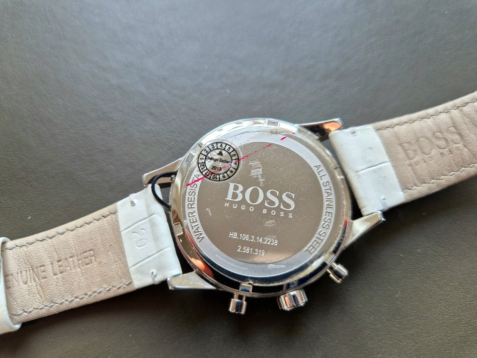 Dameur, Hugo Boss