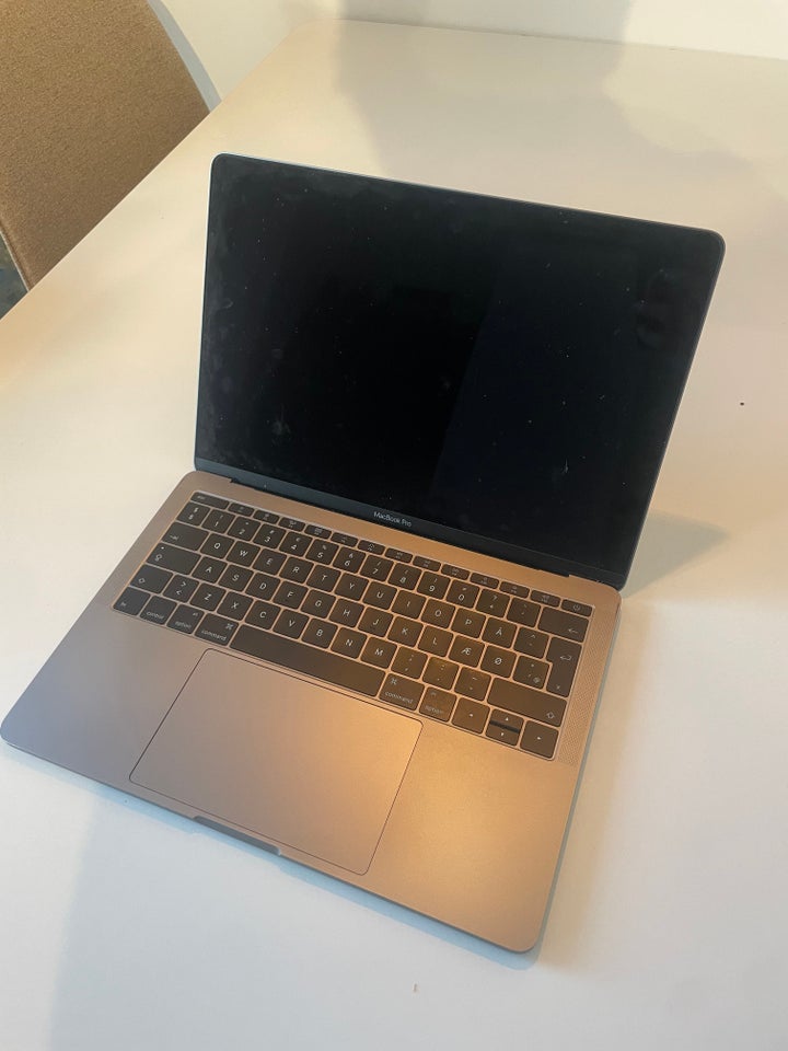 MacBook Pro, MacBook Pro 13''