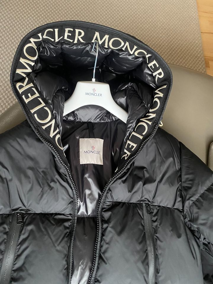 Jakke, str. L, Moncler