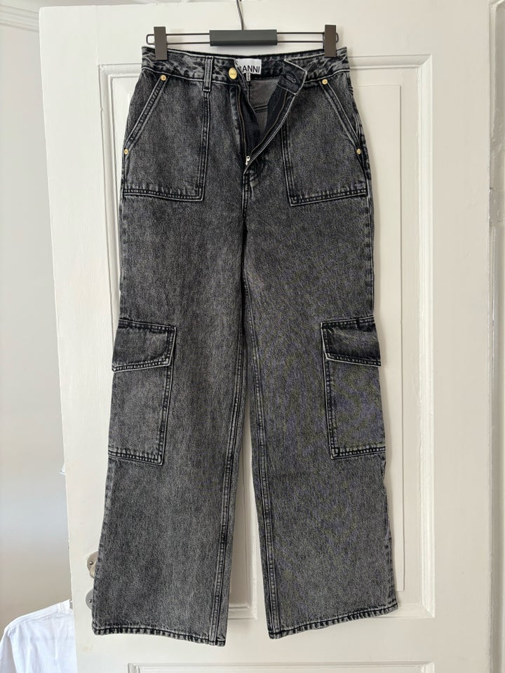 Jeans, Ganni, str. 25