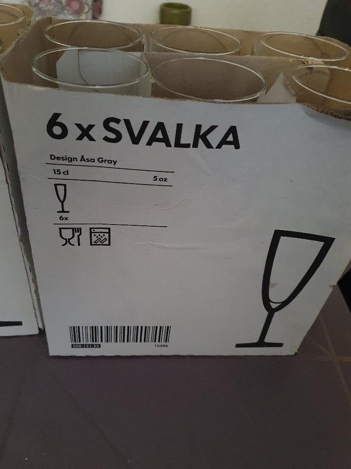 Glas 12 Champagne glas Svalka