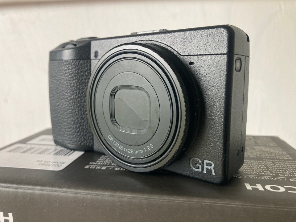 Ricoh, GR iii X, 24 megapixels