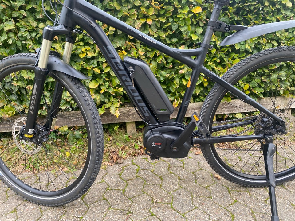 andet mærke SERIOUS el cykel, anden