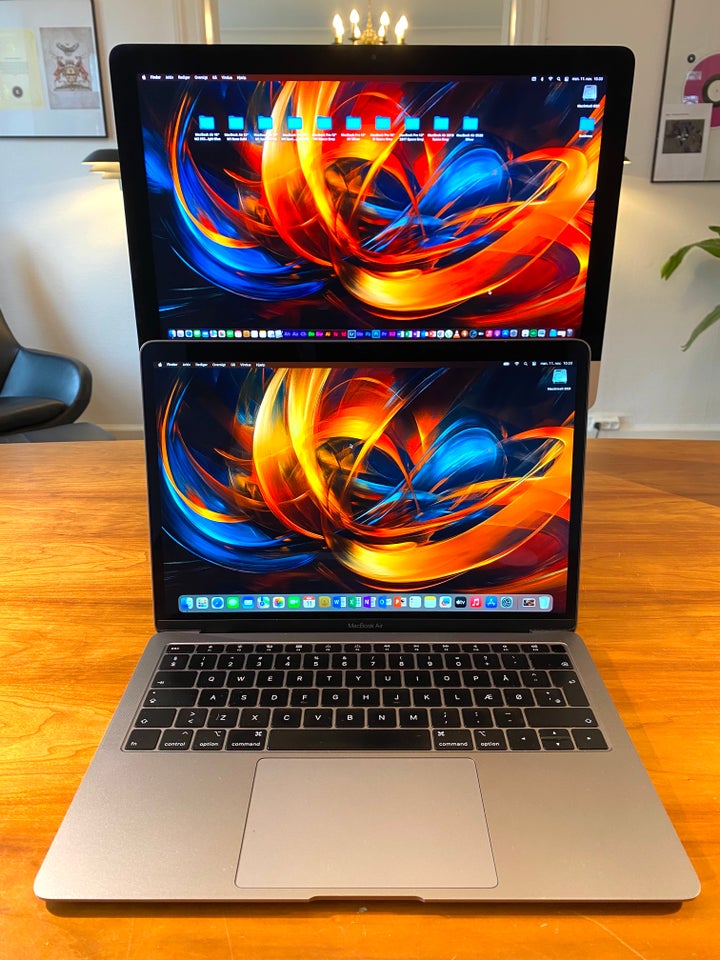 MacBook Air, 1.6 GHz, 8 GB ram