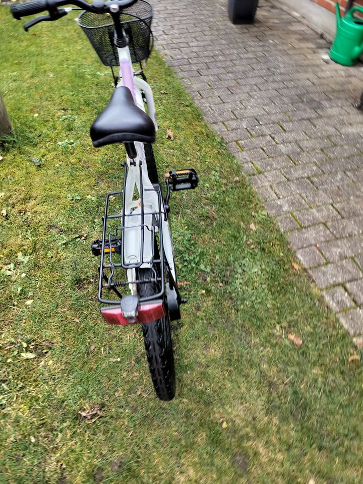 Pigecykel, anden type, andet mærke