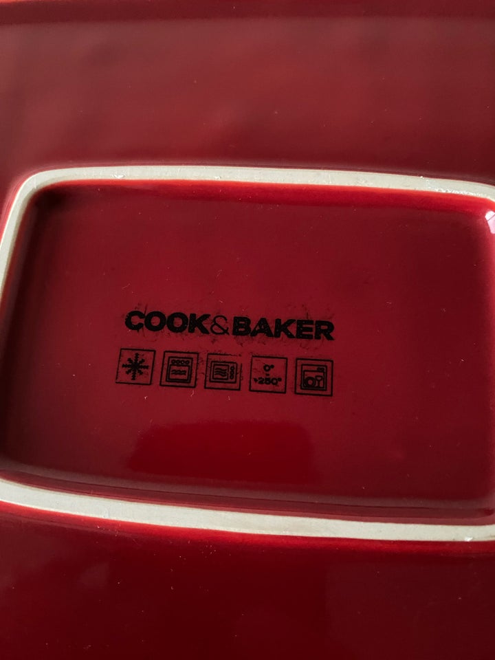 Stegeso, Cook  Baker