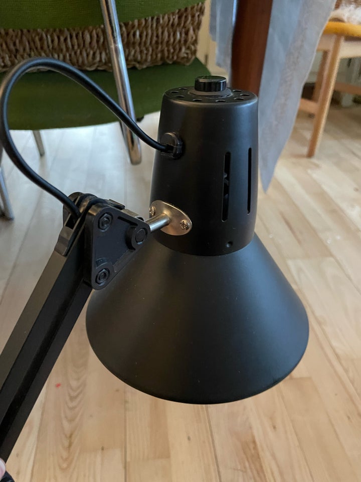 Skrivebordslampe