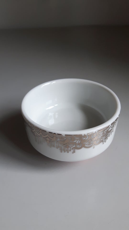 Porcelæn Skål lysestage BJØRN