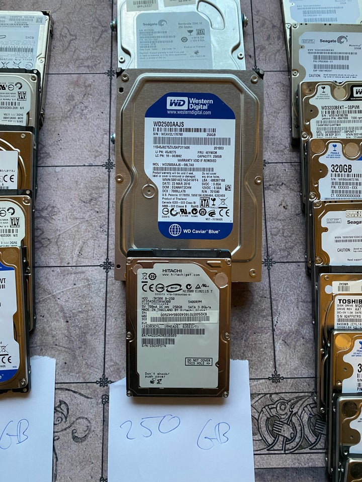 WD, Seagate, Toshiba