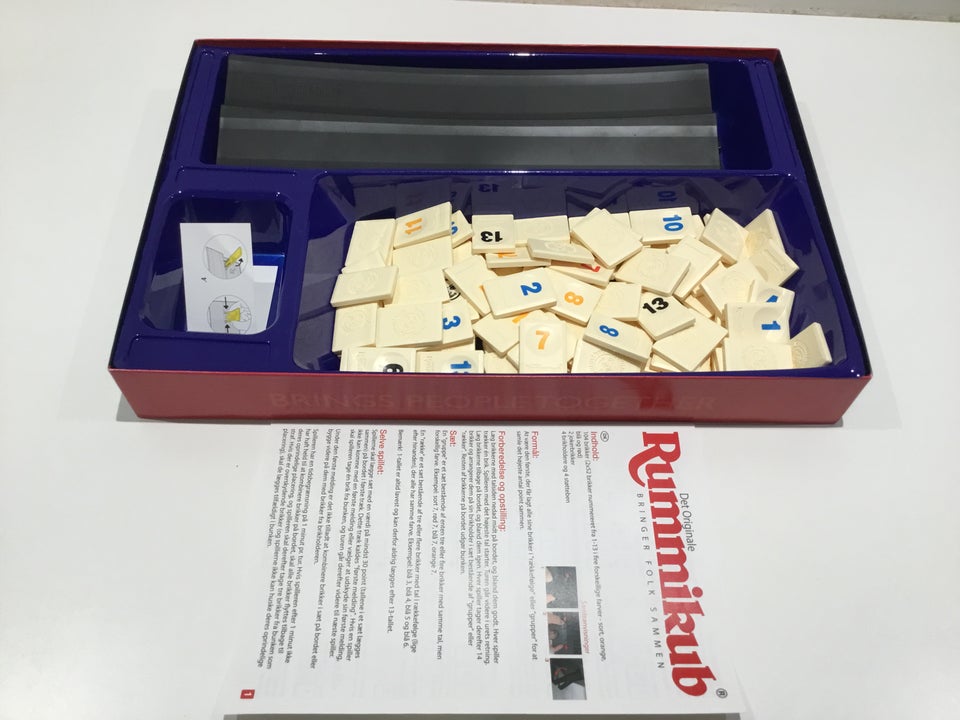 Rummikub Classic , brætspil