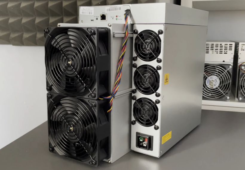 Antminer S21 200th